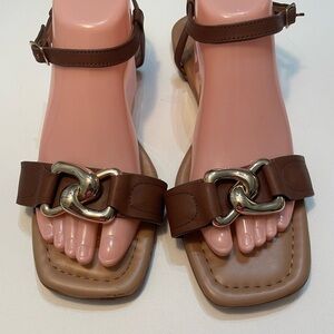 AEROSOLES Brown Sandals with Gold Chain Detail Size 10 SB-AR